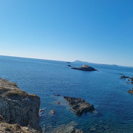 Souvenirs D'Hier Διαμέρισμα Ιέρ Εξωτερικό φωτογραφία